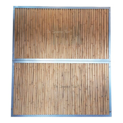 Bamboeschutting met stalen frame
